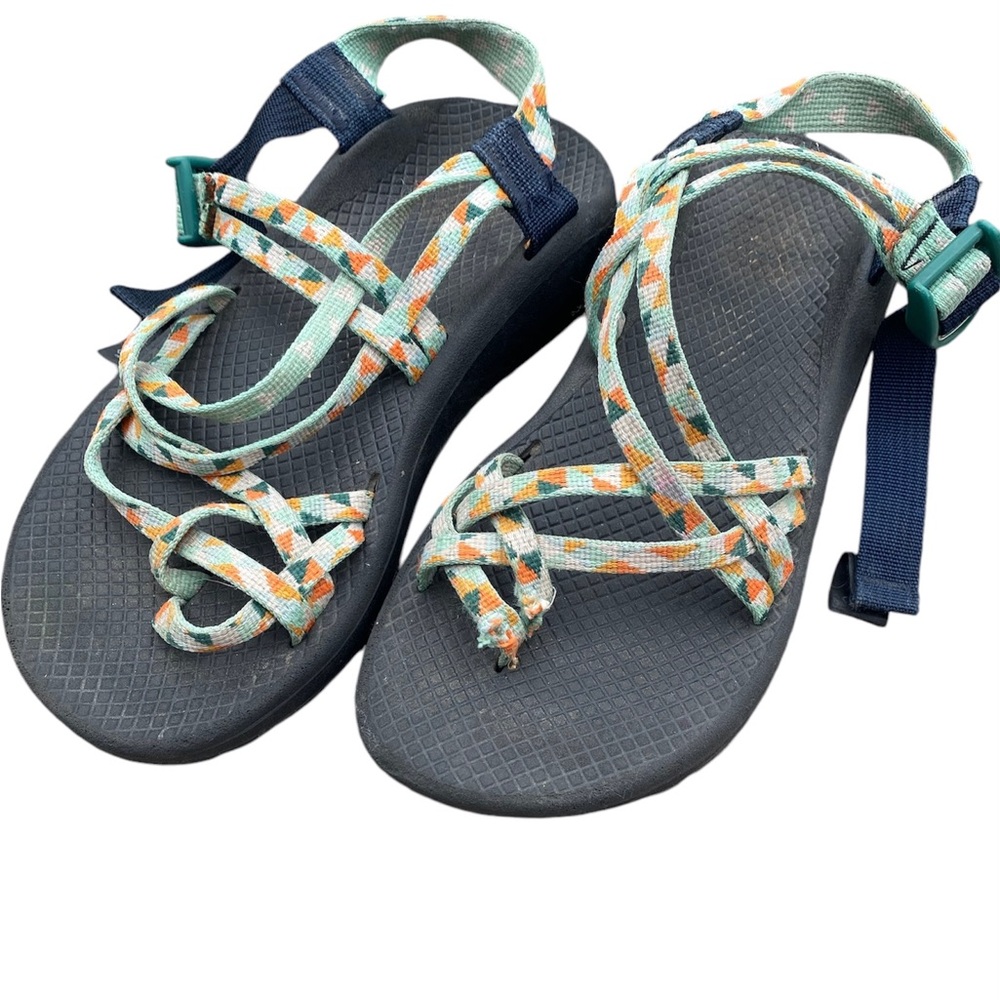 Womens Chaco sandal size 7 green orange hiking